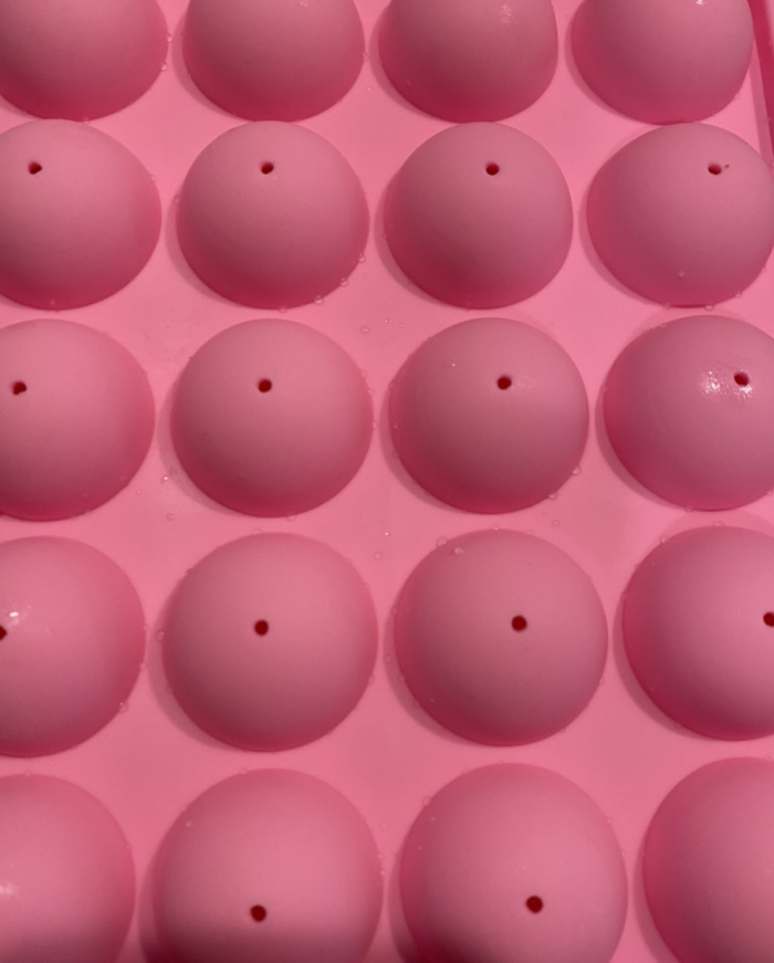 Lessons Learned from Making Your Own Cake Pops And Eating