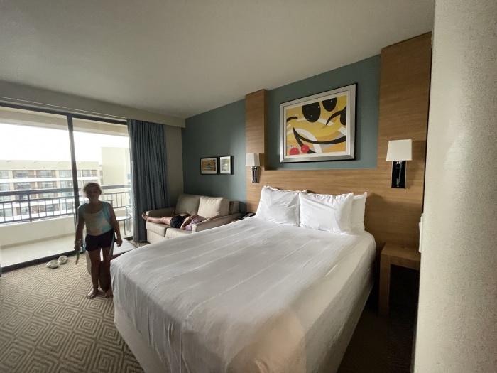 Squeezing Into Bay Lake Tower at Disney’s Contemporary Resort Trips